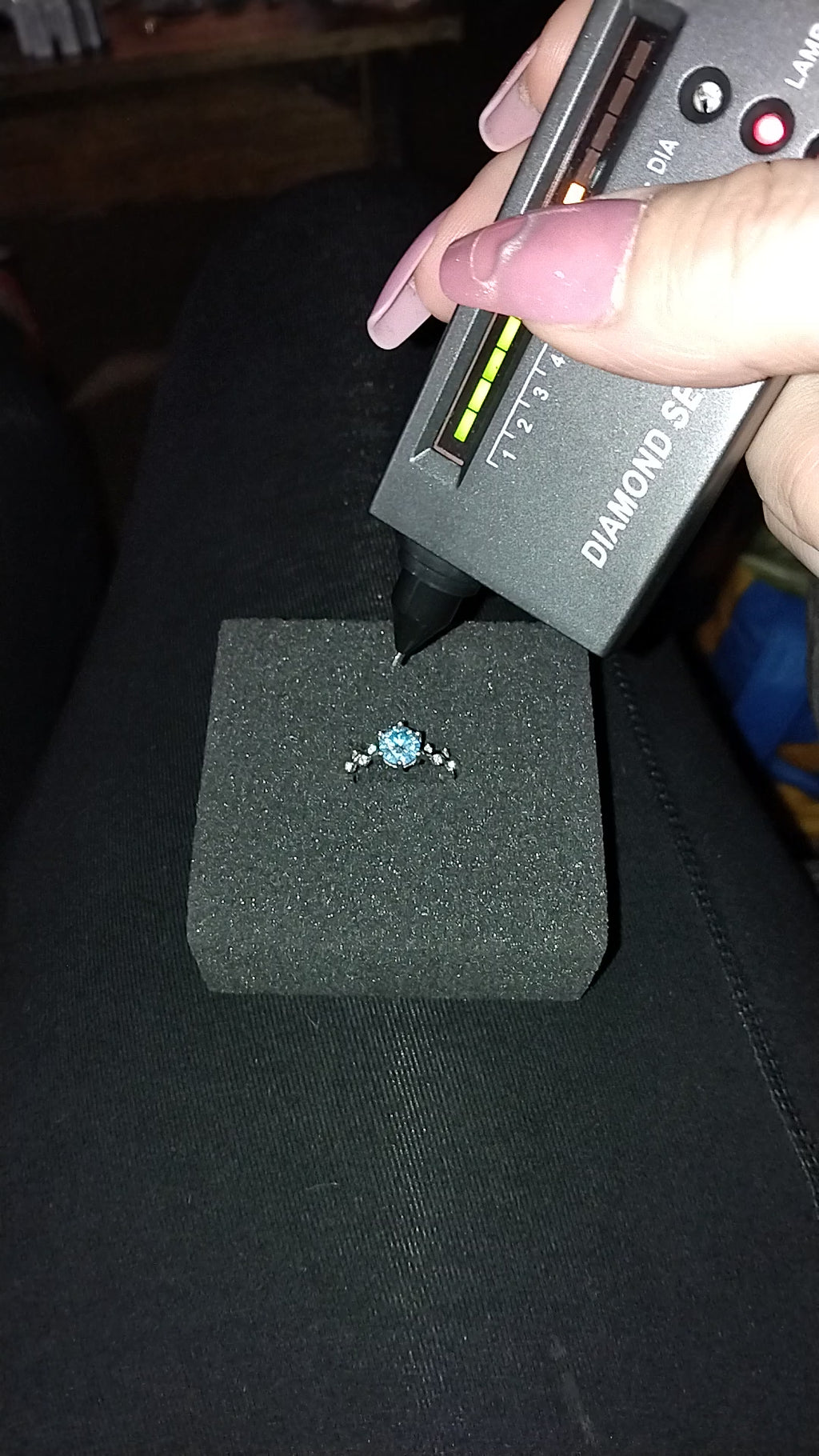 Stunning Moissanite Women's Light Blue Ring Size 8 1ct