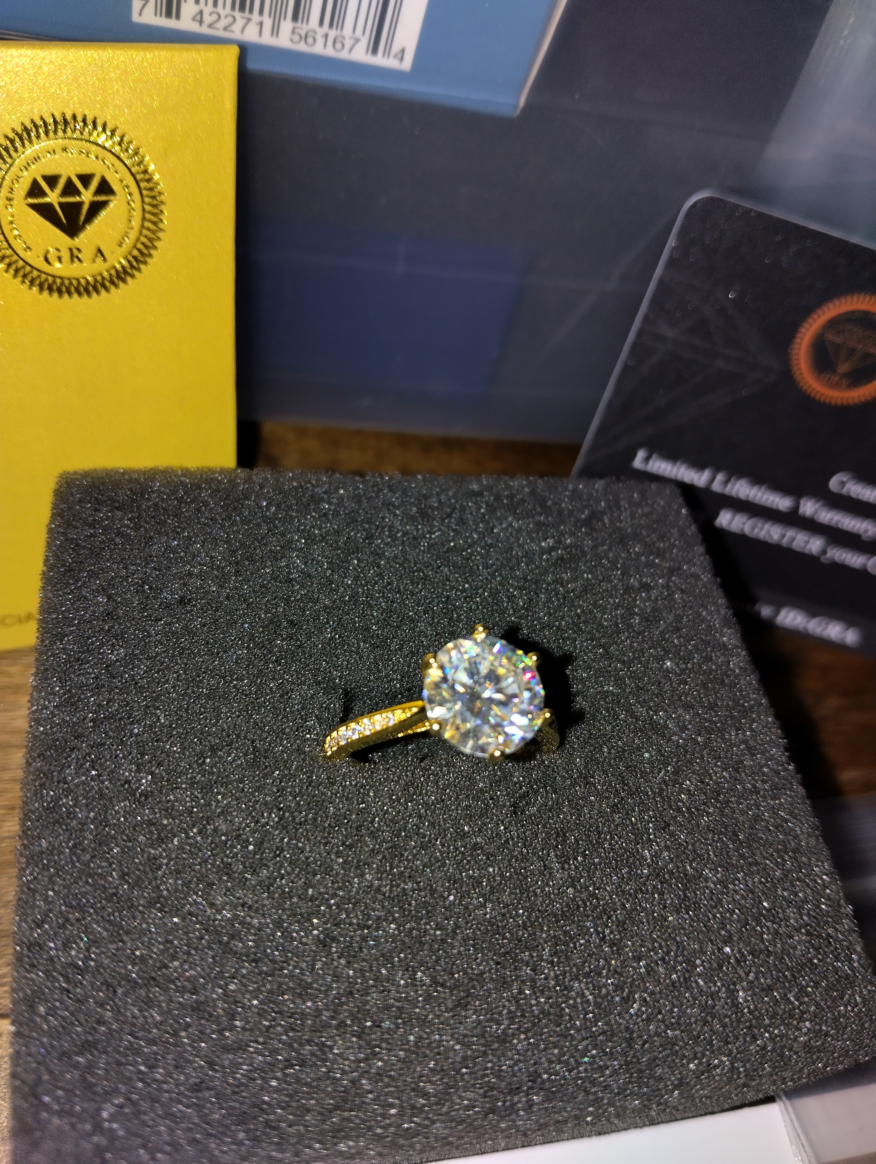 Breathtaking 3ct Moissanite Women's Ring 6